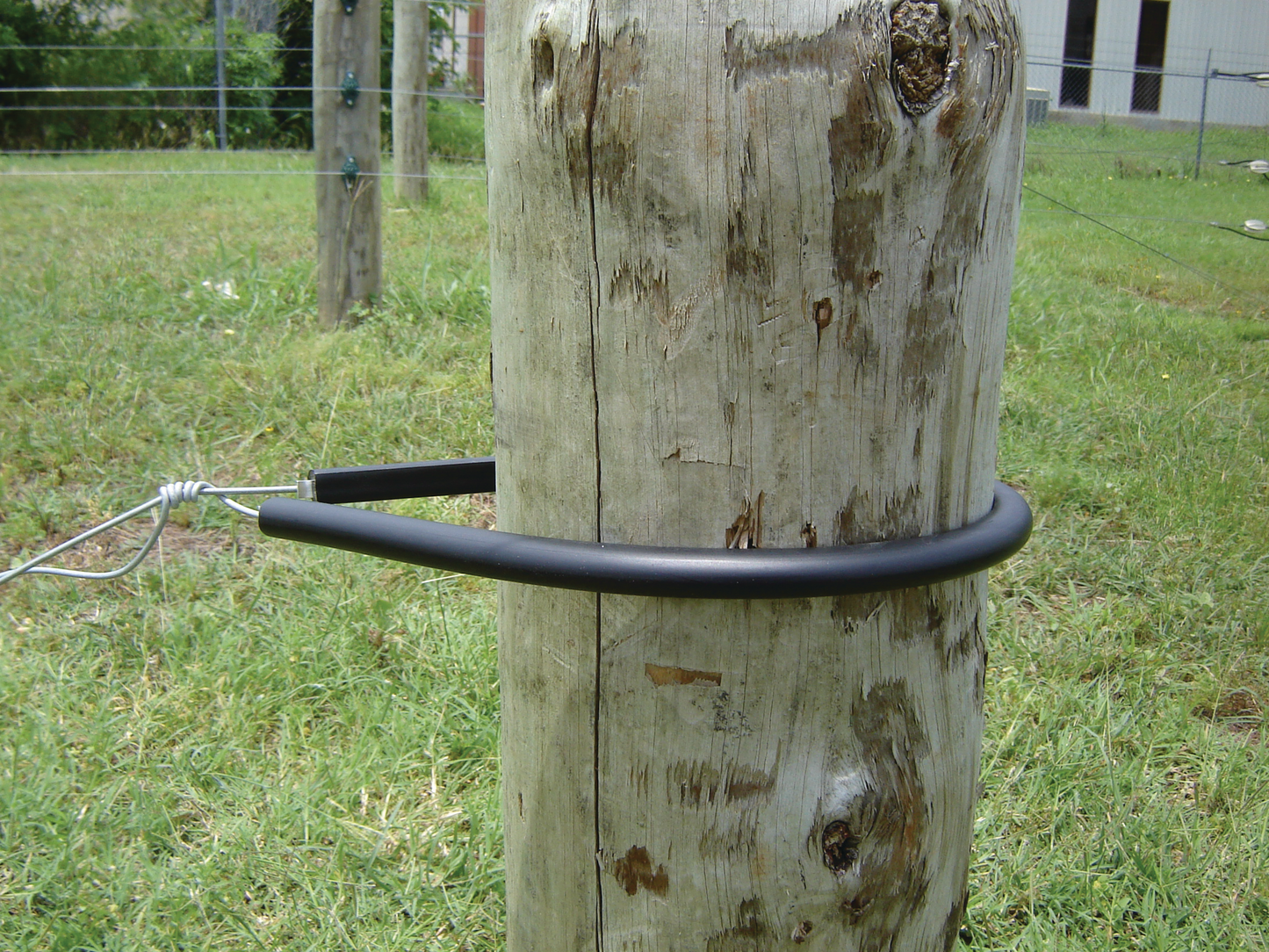 Patriot 24 Inch Wrap Around Insulator - Pack of 10