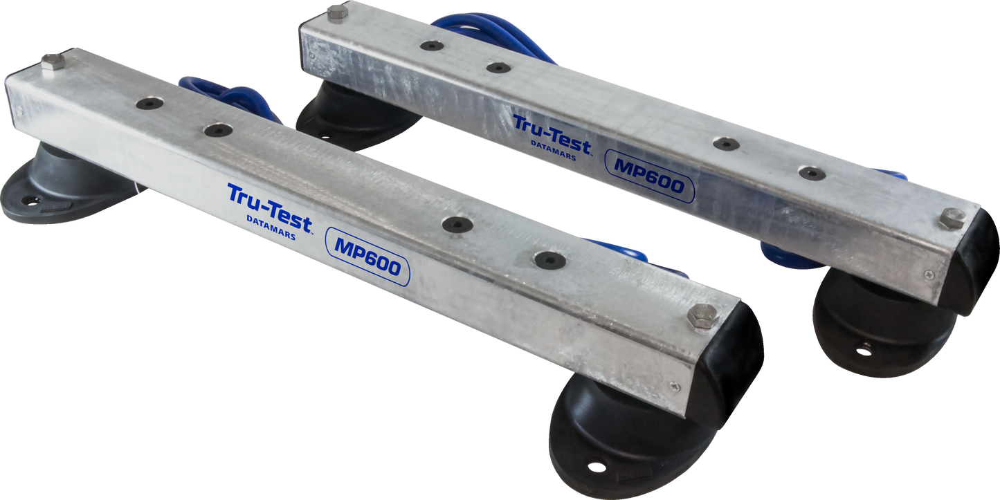 Tru-Test Alleyway Cattle Weigh Scales | S3 Indicator + MP600 Load Bars + AP600 Platform