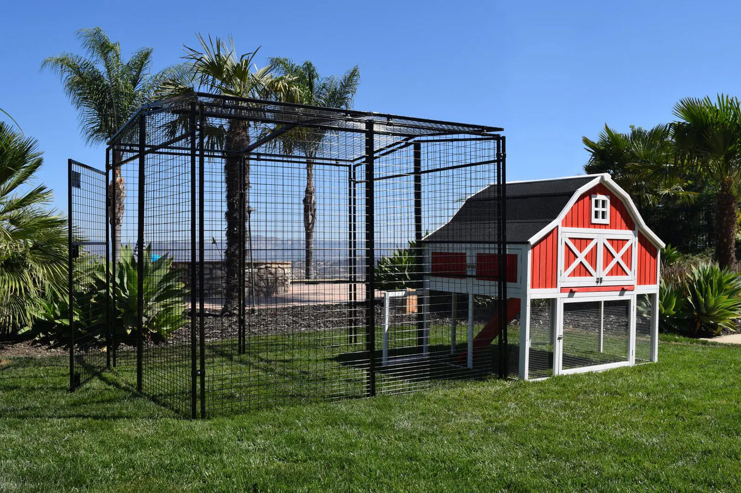 Rugged Ranch Omaha Chicken Coop | Holds 6 Chickens | 4 Nest Boxes | Easy Access | 63"x48"x60"
